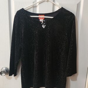 Hearts of Palm Black Textured Blouse